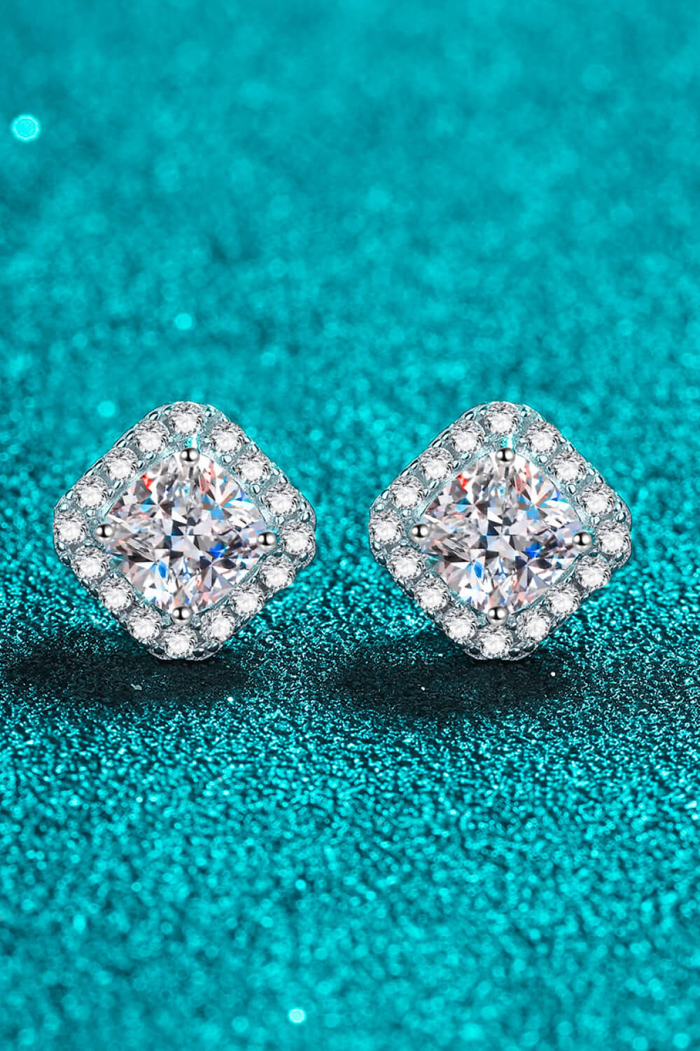 925 Sterling Silver Inlaid 2 Carat Moissanite Square Stud Earrings