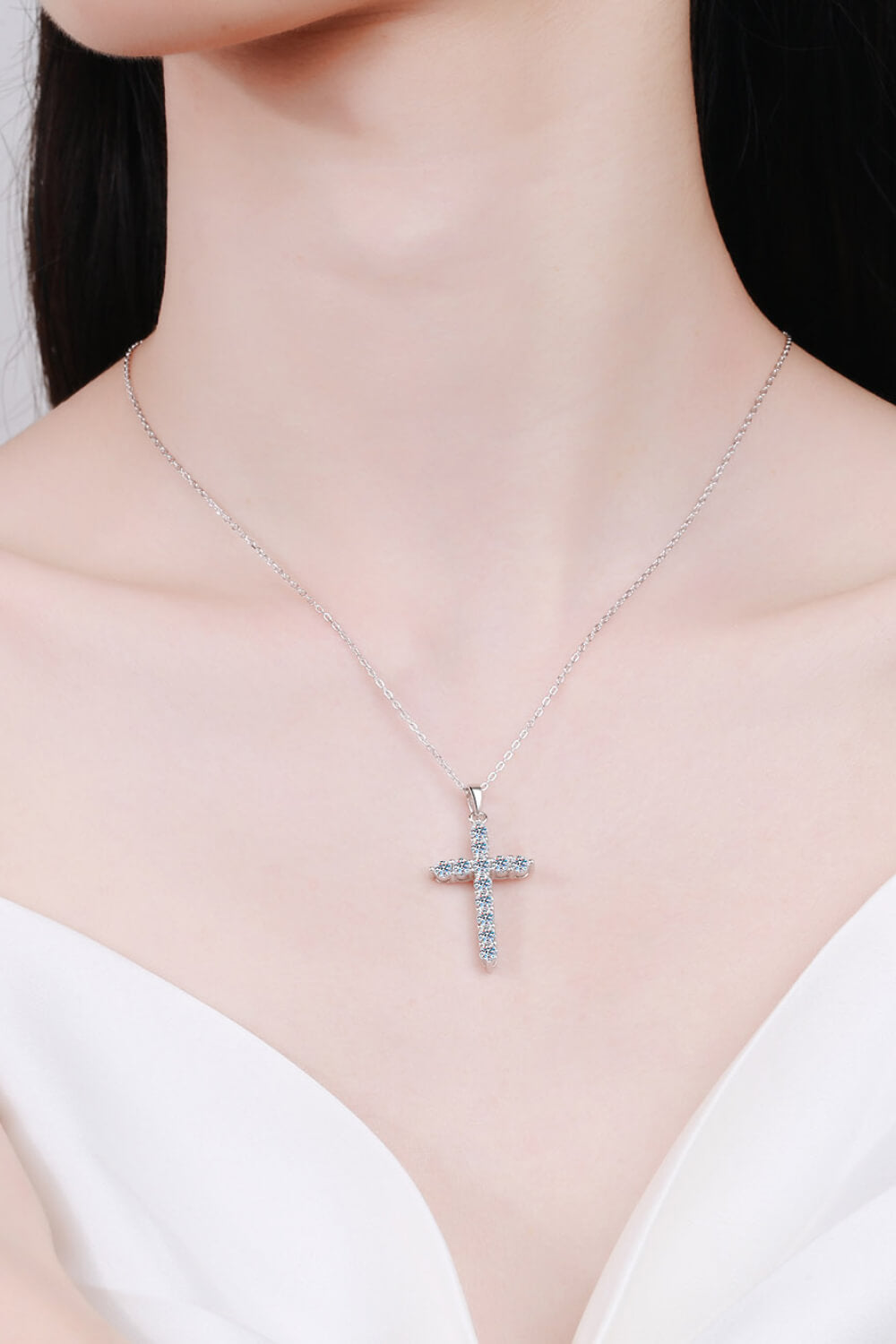 925 Sterling Silver Cross Moissanite Necklace - Sharon David's